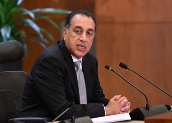 رئيس الوزراء يؤكد التزام الدولة بالاستمرار في مسار الإصلاح الاقتصادي