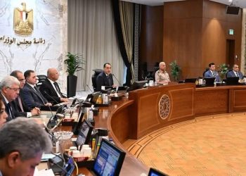 وزير الاستثمار يستعرض البرنامج الجديد لرد الأعباء التصديرية