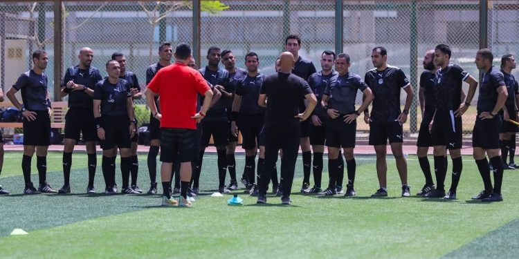 تدريبات عملية لحكام القاهرة تحت إشراف أوسكار رويز