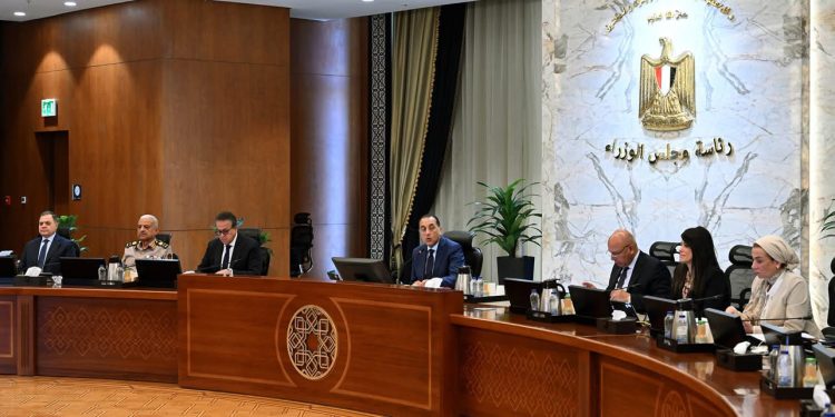 مدبولي يُوجه بالاستعداد الكامل لإجازة عيد الأضحى وتوفير الخدمات المختلفة للمواطنين