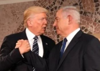 عائلات “الأسرى الإسرائيليين” تهاجم نتنياهو: “إسقاط حكومته السبيل الوحيد لإنقاذ أبنائنا