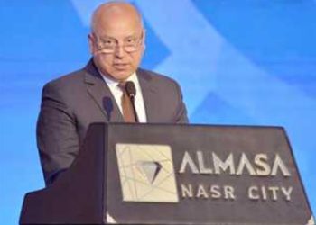 كامل الوزير ينفي إغلاق مصانع “بلبن” ويكشف تفاصيل حل الأزمة