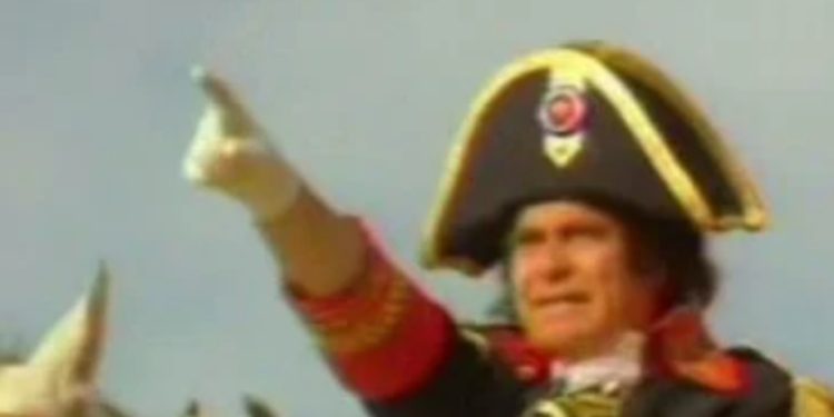 في ذكرى رحيله.. نجوم الدراما والسينما يخلدون شخصية “نابليون بونابرت”