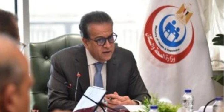 “وزير الصحة” يناقش استدامة تمويل صندوق الطوارئ الطبية والأمراض الوراثية
