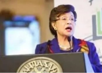 اتهامات بالاستيلاء على أموال الدكتورة “نوال الدجوي” : أحفادها يقدمون بلاغًا ضد مرافقين لها