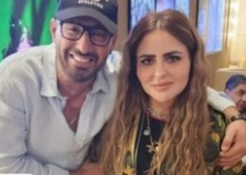 “أحمد السقا” يعلن انفصاله رسميًا عن “مها الصغير” بعد 26 عامًا من الزواج