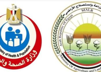 وزارتا “الصحة” و”الزراعة” ينفيان ما يتم تداوله من شائعات حول إصابة الدواجن بفيروس وبائي يمنع تناولها أو الاقتراب منها والتعامل معها