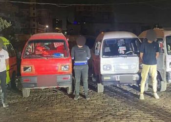 كشف ملابسات فيديو يتضمن قيام قائدى 4 سيارات بأداء حركات إستعراضية بالإسكندرية