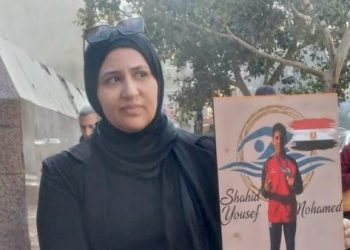 والدة السباح يوسف تشيد ببيان النيابة وتثق في القضاء