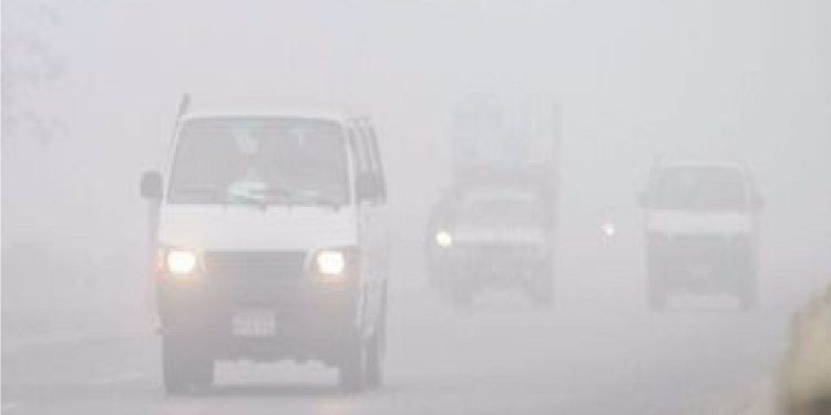 انقشاع الشبورة...إعادة فتح طريق الإسكندرية-القاهرة الصحراوي بعد إغلاق 5 ساعات