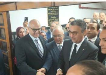 تسهيل على المستثمرين… افتتاح مركز نموذجي بالقليوبية بنظام الشباك الواحد