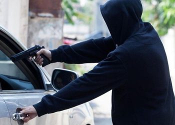 اللص المنحوس.. سرق عربية مسروقة وقتل مسن بالخطأ واصطدم بأتوبيس