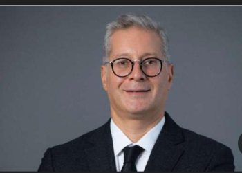 وزير البترول يصدر حركة تكليفات موسعة لقيادات الشؤون الإدارية بـ 16 شركة قطاع عام ومشترك