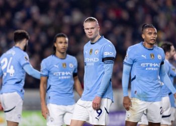 بيب جوارديولا يعلن تشكيل مانشستر سيتي لمواجهة نوتينجهام فورست