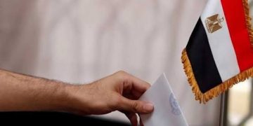 القبض على سيدة توزع أموالًا على الناخبين في الفيوم