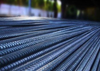 سعر الحديد اليوم الجمعة في المصانع المصرية.. مناسب للشراء