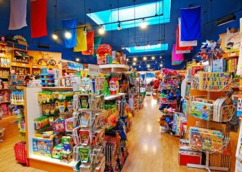 ادعاءات على متجر ألعاب شهير في مصر حول تعليمات دينية وطائفية للموظفين